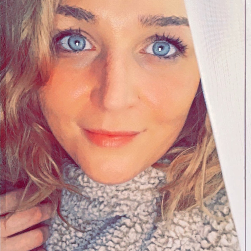 Meet your Posher, Shejla